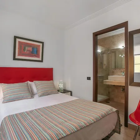 Paraiso Apartment *